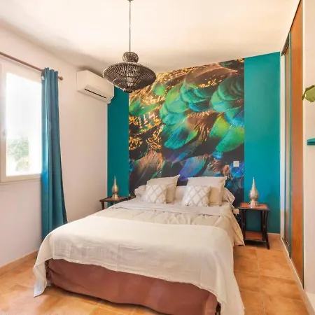 Les Jardins D'holi Proche Uzes