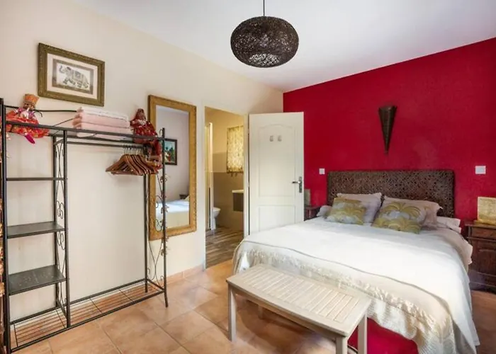 Les Jardins D'holi Proche Uzes Bed & Breakfast Garrigues-et-Sainte-Eulalie